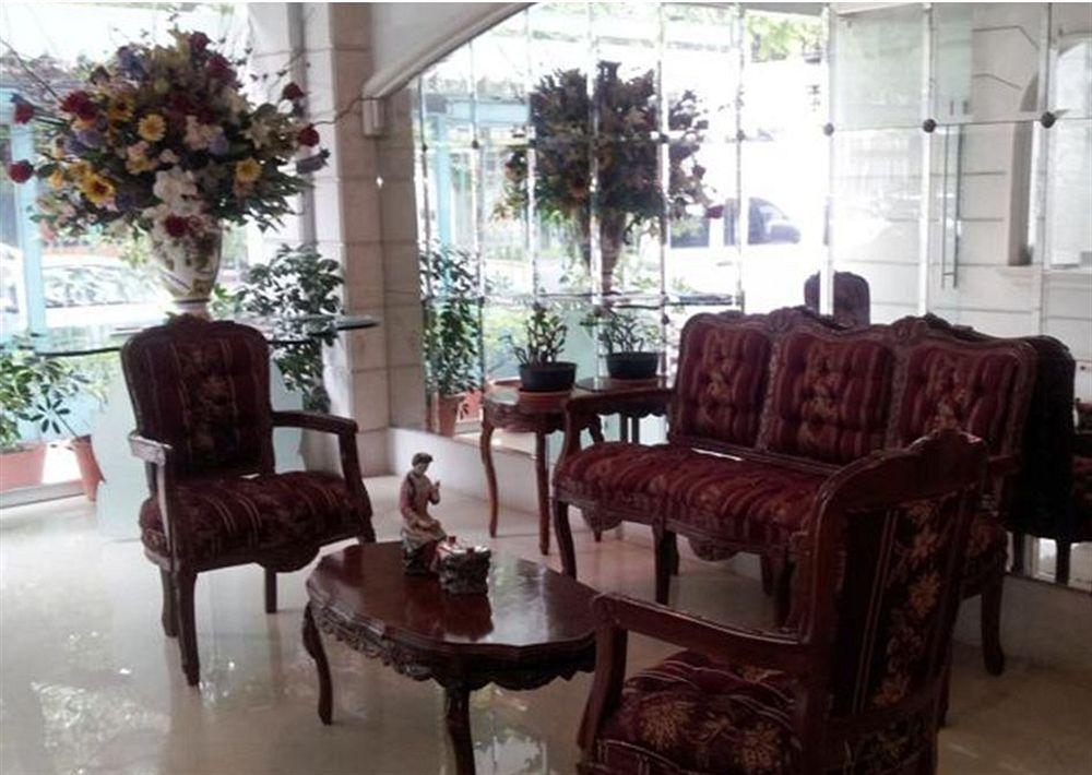 L' Heritage Aristoteles 225 By Bluebay *